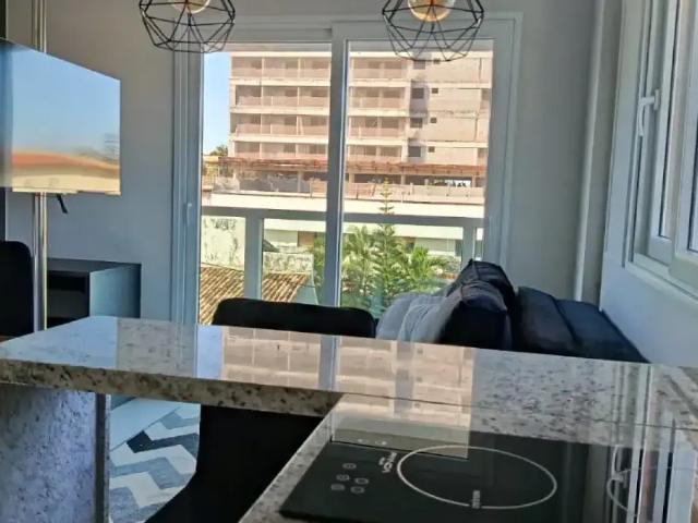 Kitnet aluguel em Itapuã, Bahia