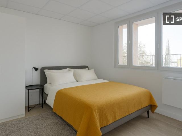 Studio location à Bobigny, Vaux-montreuil