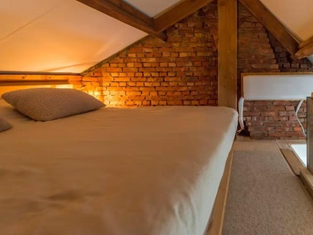 Studio te huur in Stratum, Noord Brabant
