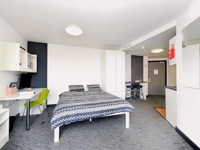 Studio for rent in Grainger Town, Tyne And Wear