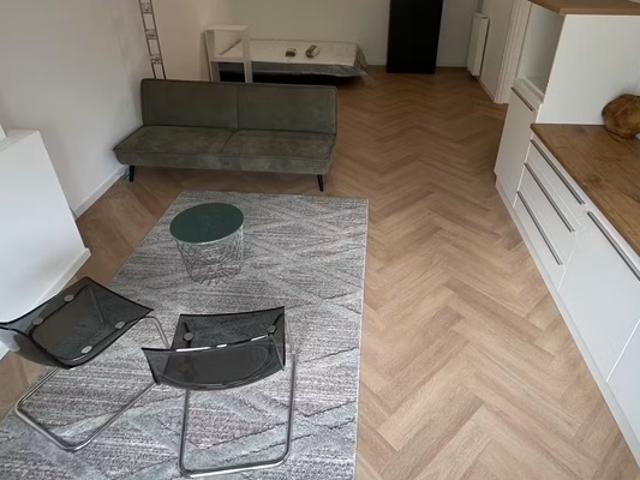 Studio te huur in Charlois, Rotterdam