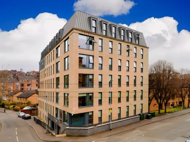 Studio for rent in North Woodside, Scotland