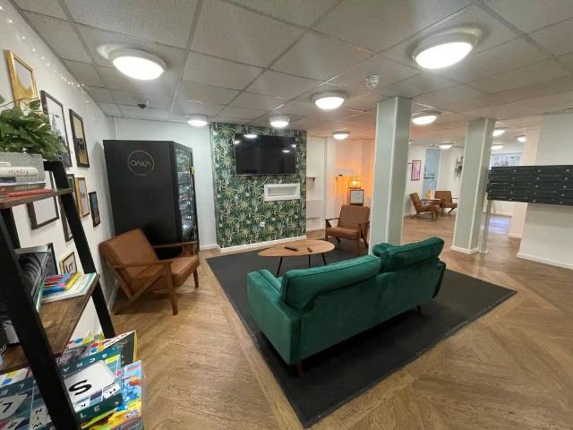 Studio for rent in Islington, Calderstones