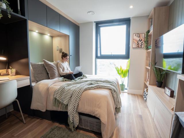 Room for rent in Brent Cross, Greater London