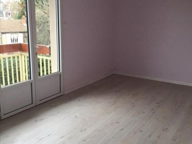 Studio location à Le Plateau, Poitiers