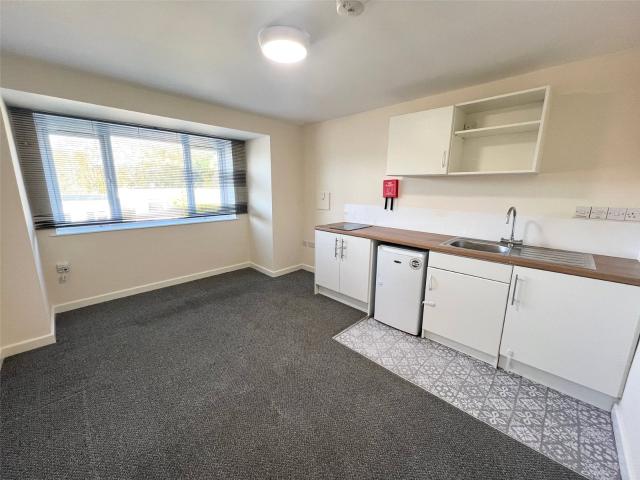 Studio for rent in Southampton, Hampton Park