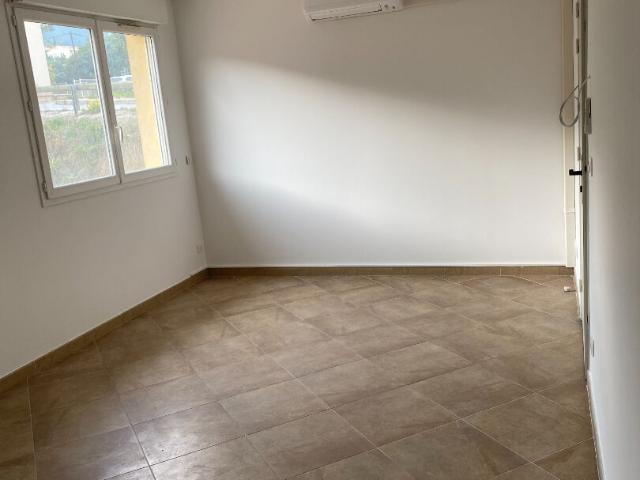 Studio location à Marseille, Peypin