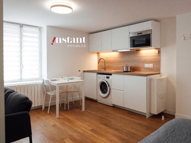 Studio location à Villefranche-sur-Saône, Rhône
