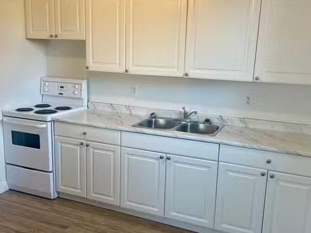 Condo for rent in Wedgewood, Alberta
