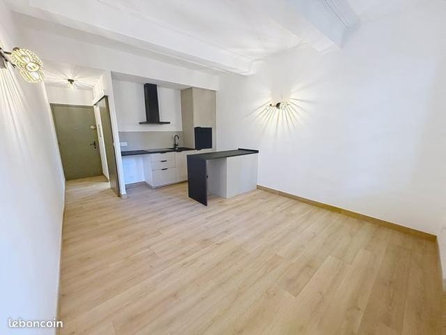 Appartement vente à Nîmes, Uzès