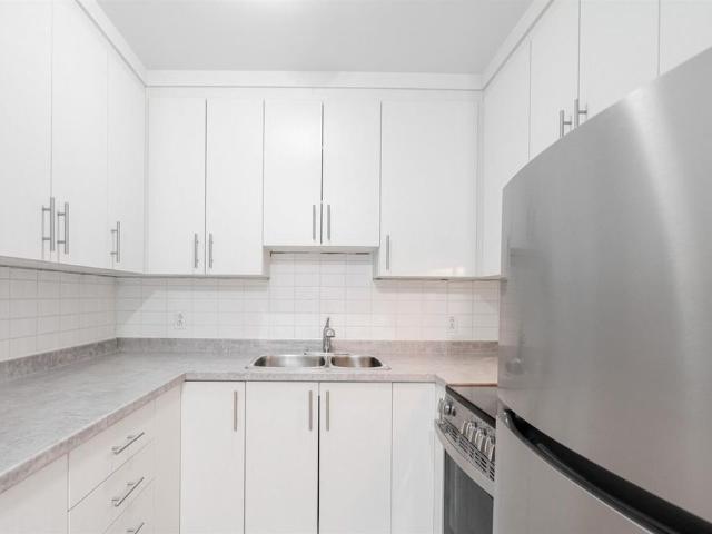 Apartment for rent in St. Leonard's, Quebec