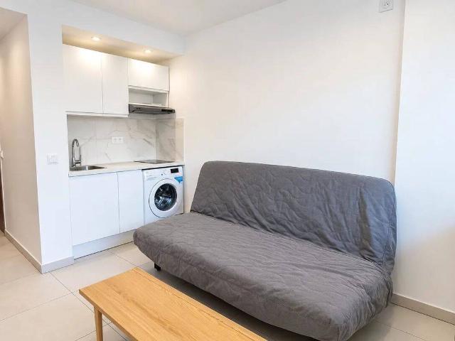 Studio location à Font de Veyre, Cannes