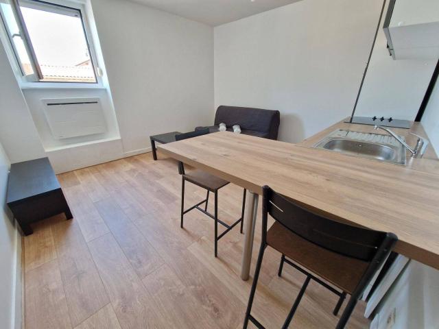 Studio location à Grézieu-la-Varenne, Rhône