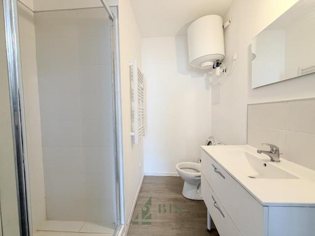 Studio location à Roanne