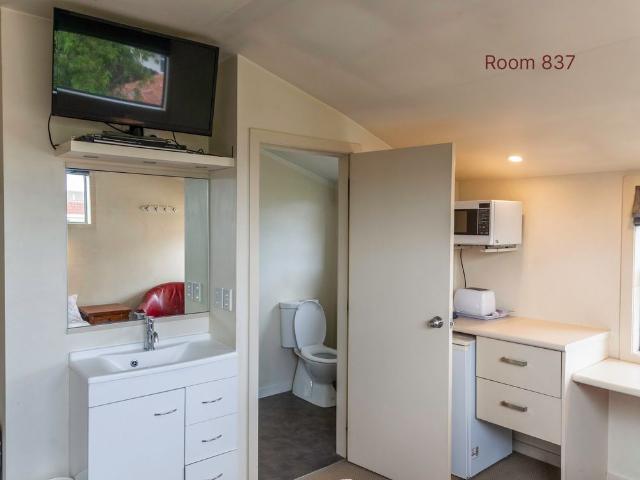 House for rent in Otakou