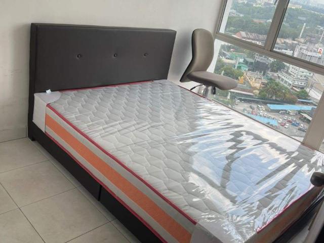 Room for rent in Petaling, Alam Impian