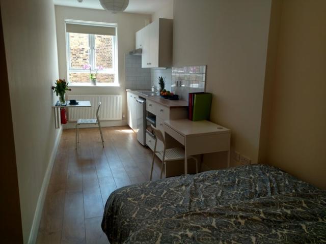 Studio for rent in North Kensington, Isle Of Man