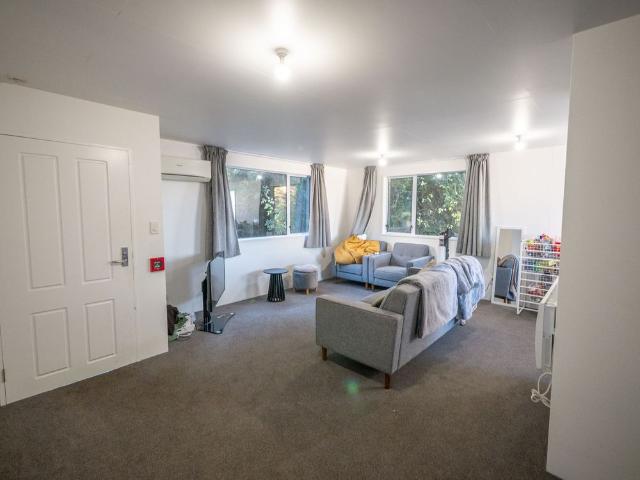House for rent in Otakou