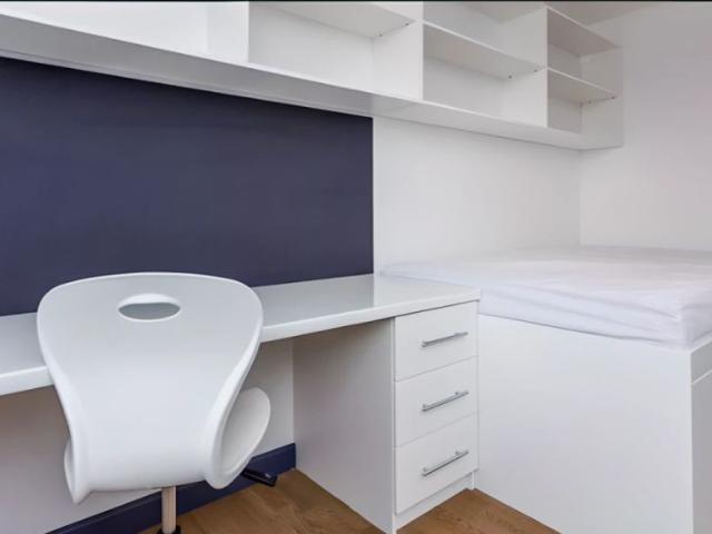 Studio for rent in The Polygon, City Of Southampton