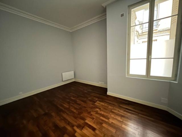 Studio location à Paris 12e Arrondissement, Paris