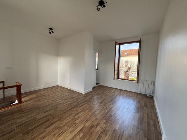 Studio location à Saint-Germain-en-Laye, Saint-germain-en-laye
