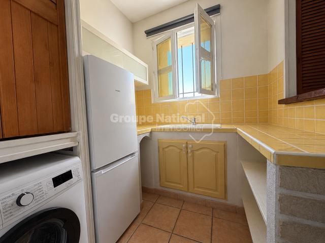 Studio location à Aix-en-Provence, Salon-de-provence