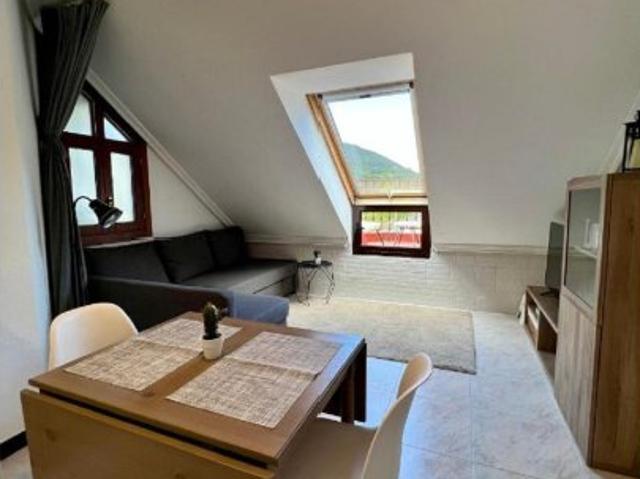 Estudio en alquiler en Santander, Unquera