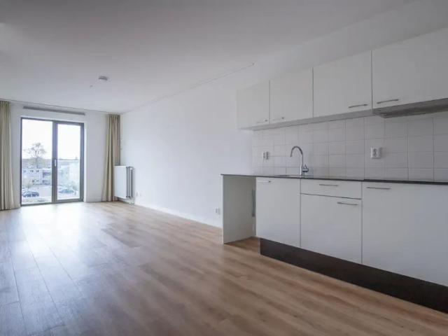 Studio te huur in Nieuw-West, Amsterdam