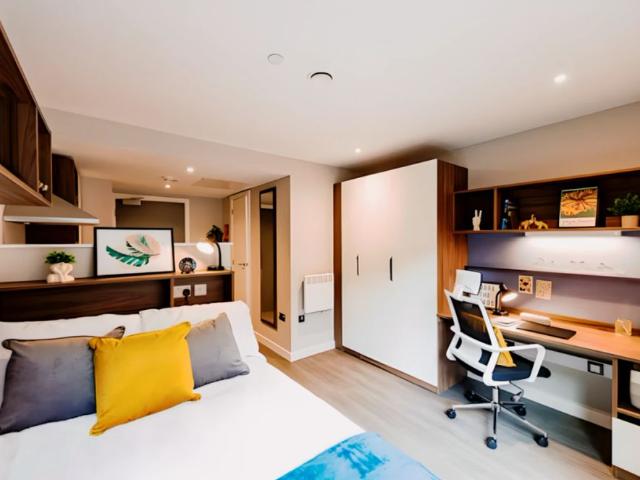 Studio for rent in New Lodge, Northern Ireland