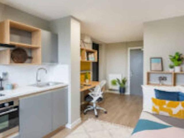 Studio for rent in St Philip's, Feckenham