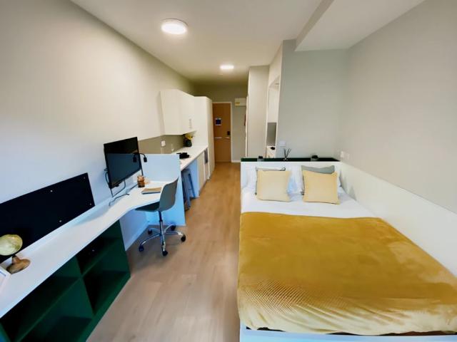 Studio for rent in East Twerton, Dulcote