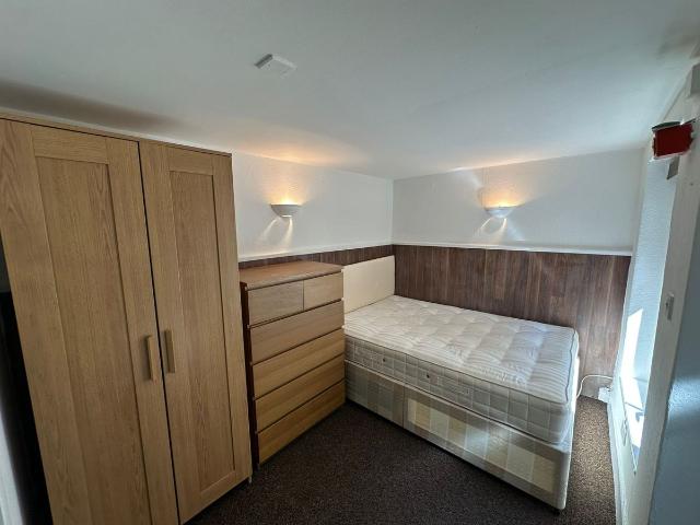 Studio for rent in Clapton, Lower Clapton