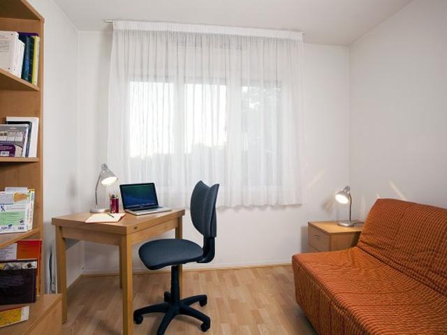 Appartement location à Villa des Suisses, Nanterre