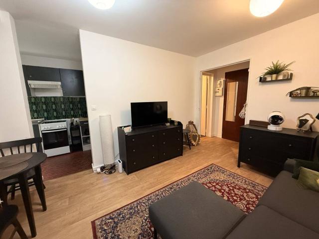 Studio location à Survilliers, Val-d'Oise
