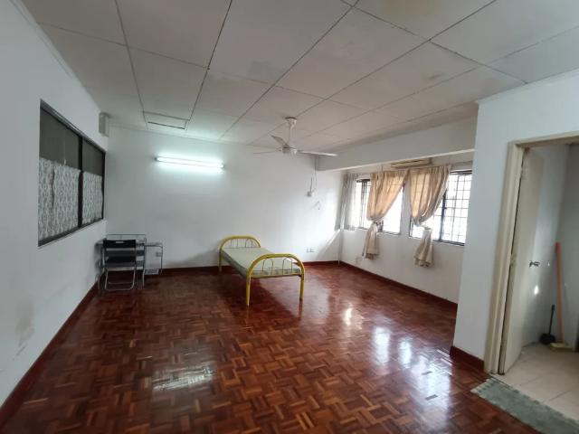 Room for rent in Petaling, Damansara Damai