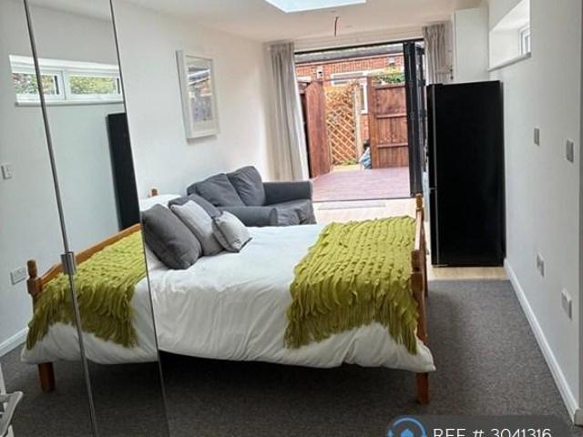 Apartment for rent in Chalvey, Slough