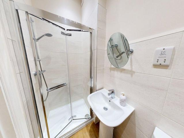 Studio for rent in Black Friars, Old Wharf