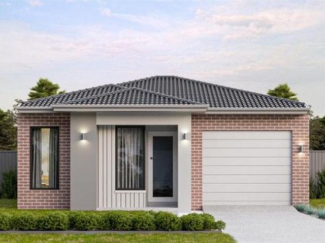 Cottage for sale in Officer, Victoria