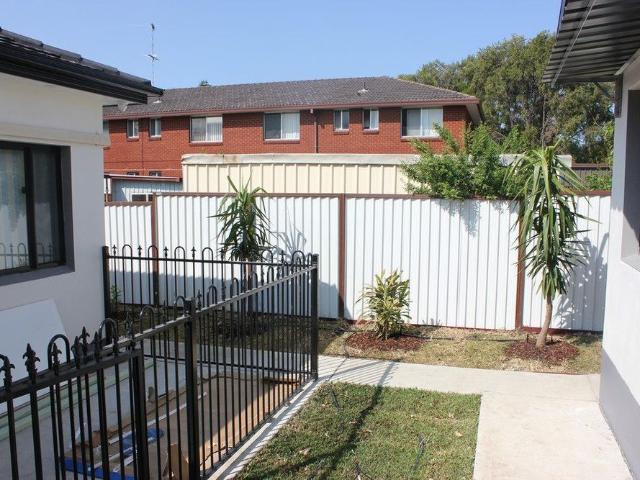 Granny Flat for rent in Cabramatta, New South Wales