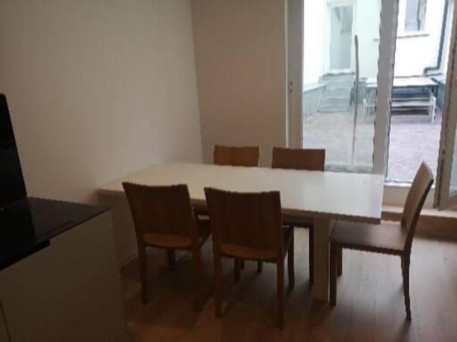 Kot location à Saint-Gilles - Sint-Gillis, Brussel-Hoofdstad - Bruxelles-Capitale