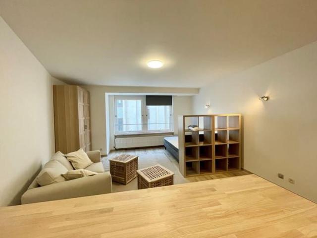 Kot location à Quartier des Quais - Kaaienwijk, Bruxelles - Brussel