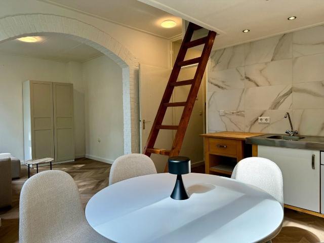 Studio te huur in Maastricht-West, Limburg