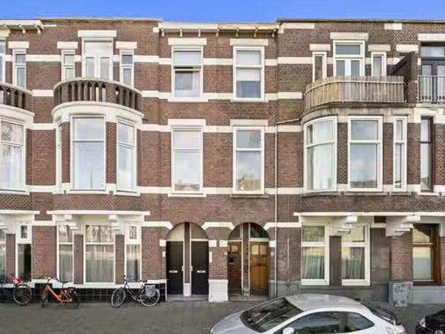Studio te koop in Bezuidenhout, Zuid Holland