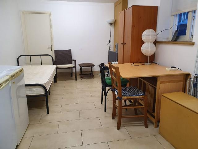 Studio for rent in Whetstone, Oakleigh Park