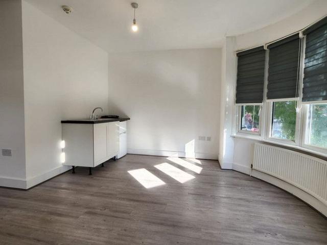 Studio for rent in Preston, Greater London