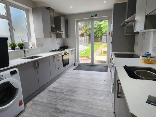 Studio for rent in Preston, Greater London