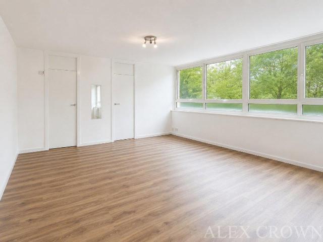 Studio for rent in Archway, Greater London