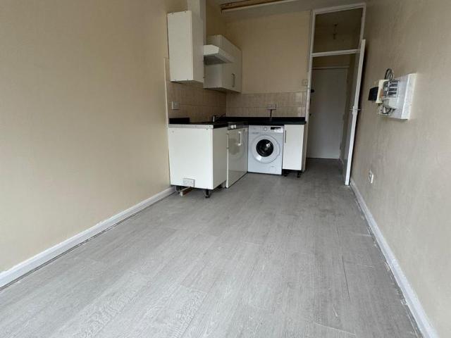 Flat for rent in Northumberland Heath, Greater London