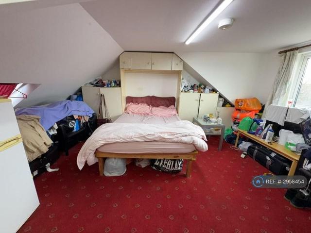 Studio for rent in London Borough of Ealing, Greenford