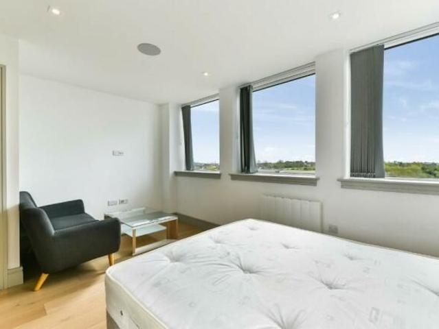 Studio for rent in Greater London